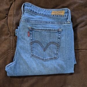 Levi's 545, Low Boot Cut.Light Blue Denim Jeans. Size 12.
